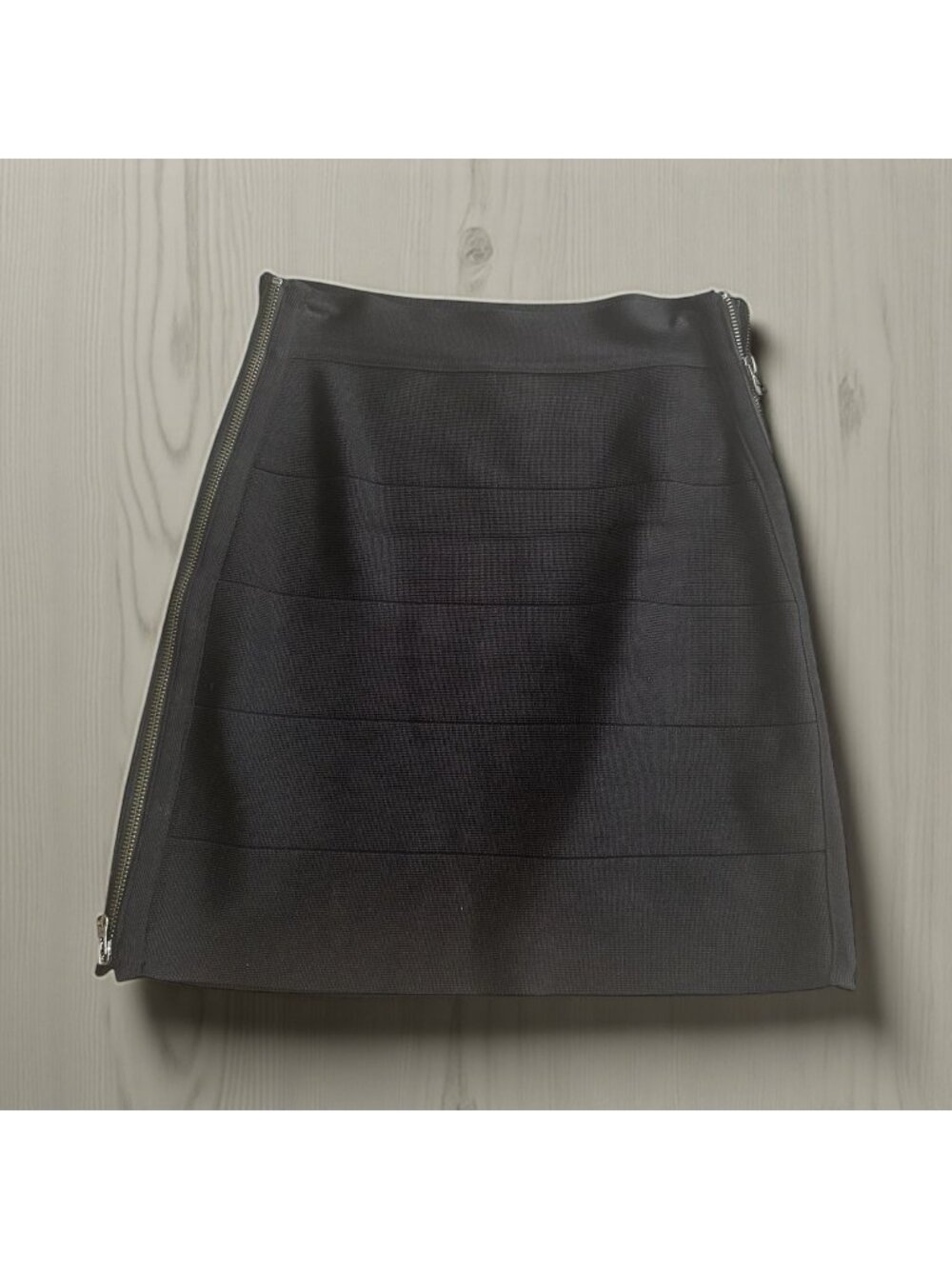 BEBE Black Y2K Side Zip Bandage Mini Skirt Size Small